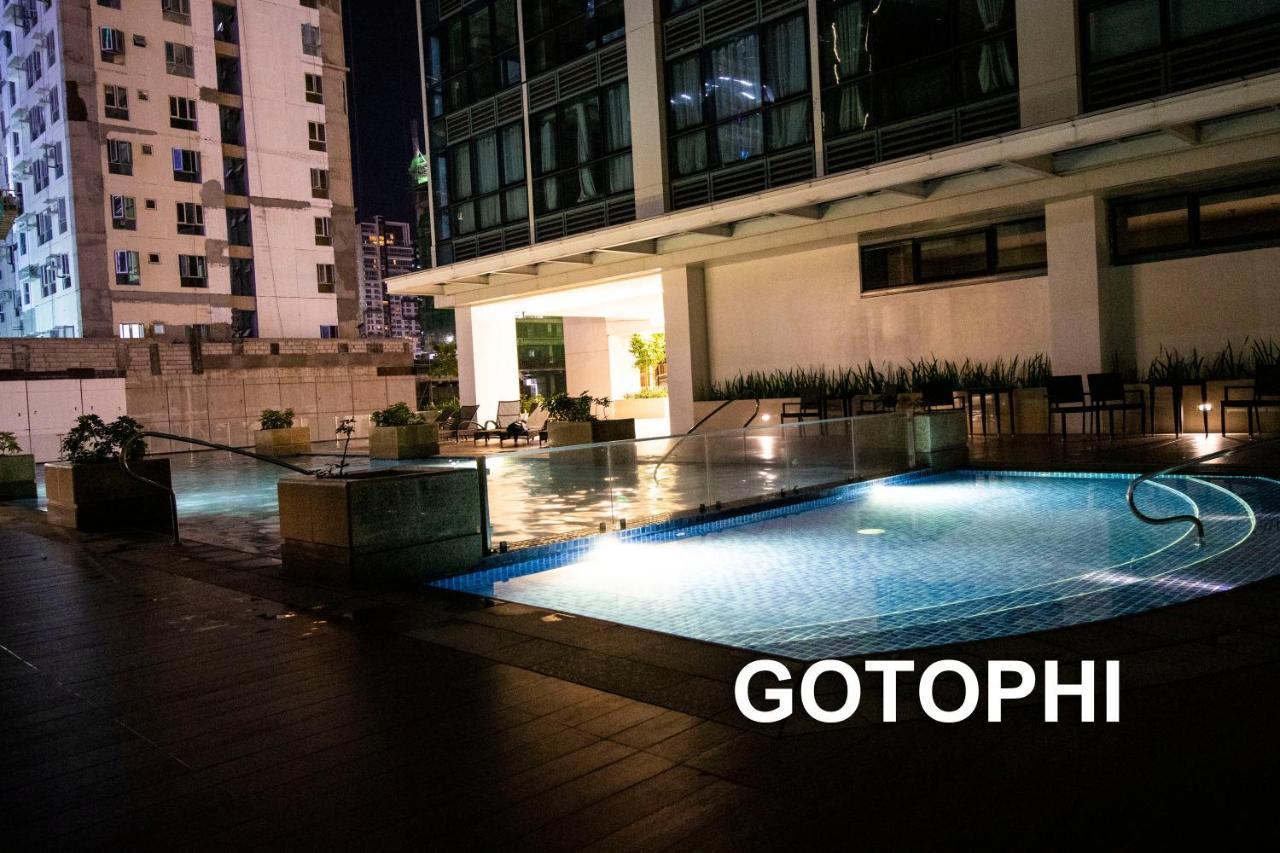 One Uptown Residence Taguig Dış mekan fotoğraf